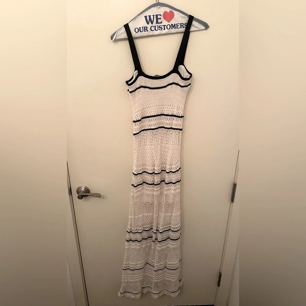 Abercrombie & Fitch Cream Maxi Dress with Black Trim
